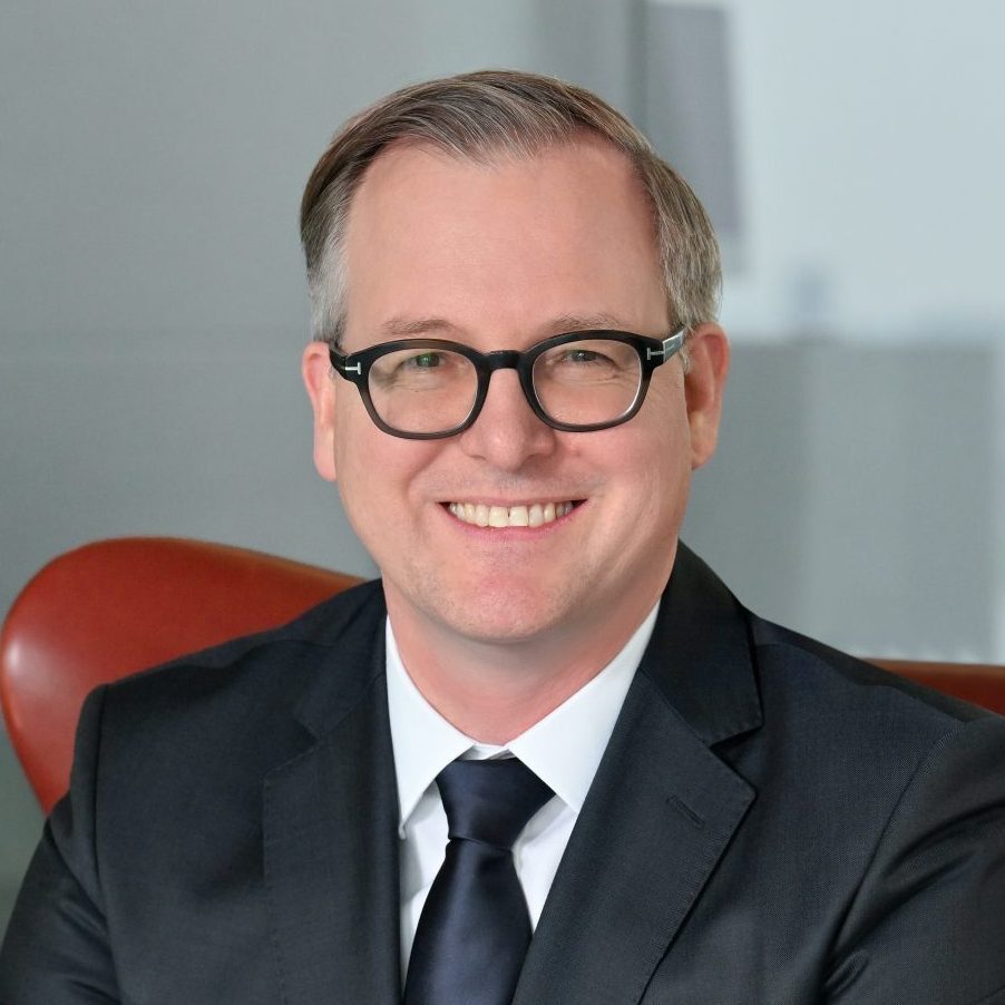 Dr. Thomas Leister